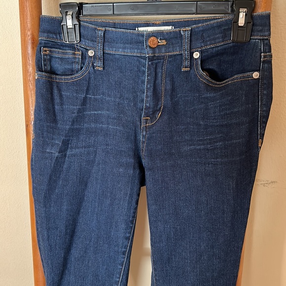 Madewell dark wash high riser skinny jeans, size 26 like new. - Picture 2 of 4